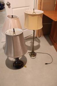 lot 156 image: Set of 3 Assorted Table and Floor Lamps with Shades