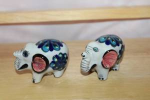 lot 198 image: Pair of Hand-Painted Ceramic Elephant Figurines