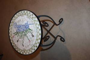 lot 240 image: Round Mosaic Side Table with Metal Base and Floral Design