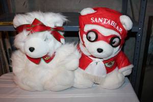 lot 252 image: Set of 2 Santabear Holiday Plush Collectible Bears