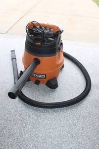 lot 297 image: RIDGID 14-Gallon WetDry Shop Vacuum with Hose