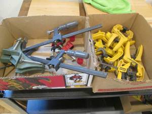 lot 183 image: Lot of Dewalt quick-grip and trigge...