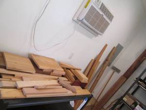 lot 187 image: All wood pieces, slats, trim, board...