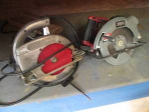 lot 213 image: Skil and Craftsman circular saw duo...