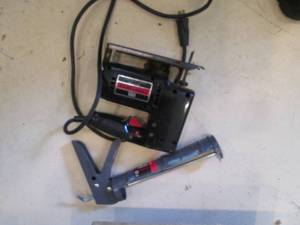 lot 214 image: Craftsman jigsaw plus 9in Red devil...