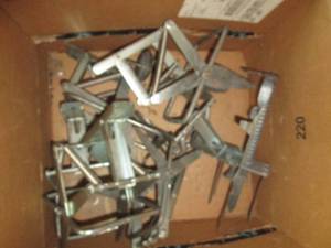 lot 229 image: Box of misc metal traps...