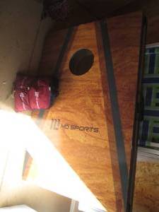 lot 250 image: MD Sports outdoor Cornhole game boa...