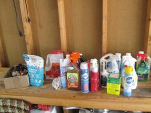 lot 261 image: Collection of cleaners ranging from...