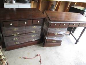 lot 263 image: Retro Style hardwood Desk with matc...