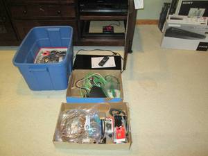 lot 19 image: Sony electronics including a 5 disc...