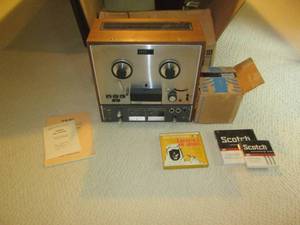 lot 31 image: Teac stereo tape player and recorde...