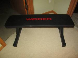 lot 55 image: Weider gym bench...