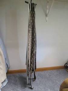lot 78 image: 6 silk ties and tie hanger...