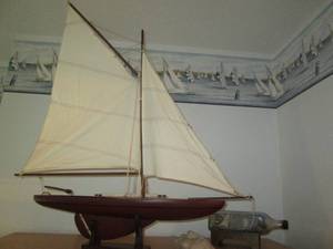 lot 94 image: A gorgeous large scale model sailbo...