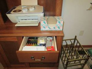 lot 128 image: HP Deskjet 2655, HP 57 & 65 replac...