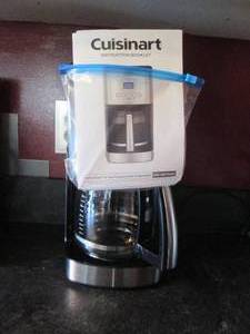 lot 148 image: Cuisinart DCC-3200 Perfec Temp 14-c...