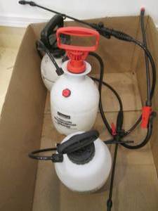 lot 165 image: Trio of manual pump multipurpose ch...