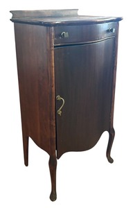 lot 51 image: Vintage Wood Music Cabinet with Shelves and Drawer