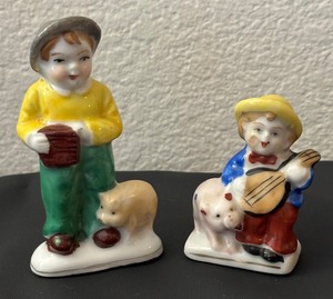 lot 54F image: Set of 2 Occupied Japan Porcelain Figurines with Pigs