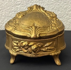 lot 71C image: Antique B & W Ornate Jewelry Casket Box with Floral Design