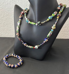 lot 74J image: Cloisonne Style Beaded Poisoning Necklace and Bracelet