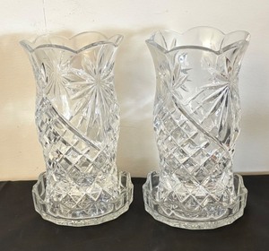 lot 75 image: Pair of Crystal Candleholders with Starburst Pattern