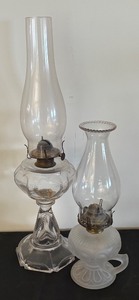lot 112 image: Pair of Vintage Glass Oil Lamps