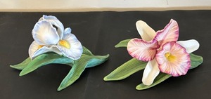 lot 117 image: Pair of Homco Porcelain Floral Figurines