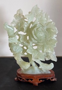 lot 123 image: Vintage Jadeite Tree Sculpture with Wooden Stand
