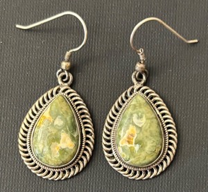 lot 127J image: Navajo Style Green Turquoise Teardrop Sterling Silver Earrings