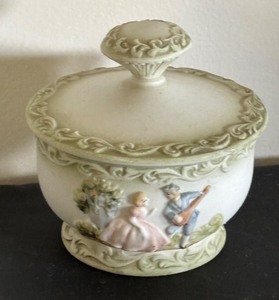 lot 129 image: Vintage Trinket Dish by Gift Ideas with Embossed Romantic Scene
