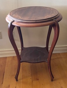lot 132 image: Vintage Round Accent Table with Inlaid Design