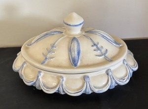 lot 188 image: Vintage Ceramic Covered Dish with Blue Accents and Insert