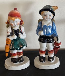 lot 198 image: Pair of Vintage Porcelain Boy and Girl Figurines