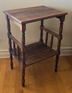 lot 241 image: Vintage Wooden Accent Table with Turned Legs