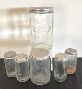 lot 253 image: Set of 5 Vintage Glass Kitchen Jars with Metal Lids