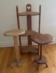 lot 260R image: 3-Piece Wooden Corner Shelf and Accent Table Set with Heart Detail