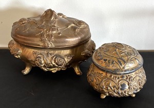lot 230 image: Set of 2 Ornate Vintage Brass Jewelry Casket Boxes with Lined Interiors