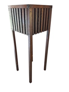 lot 37 image: Vintage Wooden Arts and Crafts Style Plant Stand