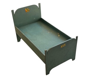 lot 91B image: Vintage Wooden Doll Bed with Animal Decals