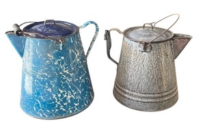 lot 145 image: Set of 2 Vintage Enamelware Coffee Pots Blue and Gray