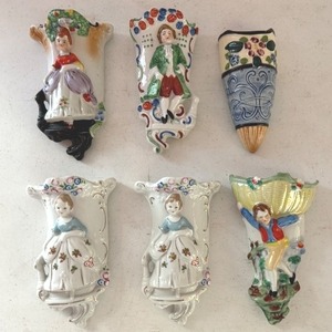 lot 341 image: Set of 6 Vintage Made in Japan Decorative Wall Pockets