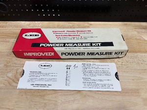 lot 64 image: Lee Powder Measure Kit