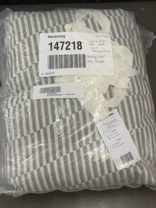 lot 42 image: KingCal King Textured 100% Cotton Duvet Cover with Loose Threads