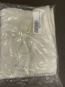 lot 46 image: Boxser Home 100% French Linen Pillowcases Set Standard Cream