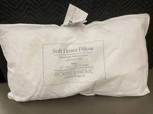 lot 77 image: Bokser Home Soft Down Pillow King 700 Fill Power White Duck Down