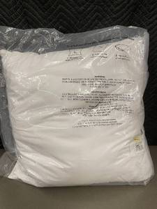 lot 99 image: Set of 2 Down Alternative Euro Pillow Inserts 26x26 Inch