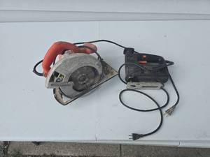 lot 24 image: black and decker tools