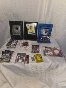 lot 73 image: sports cards