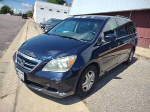 lot 6 image: 2007 Honda Odessey